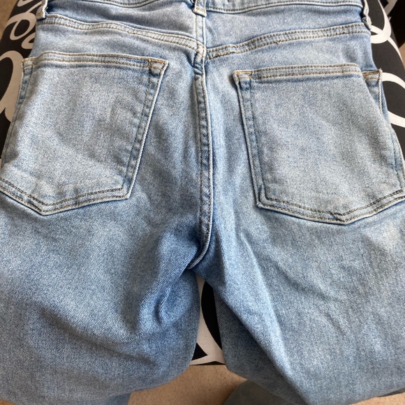 We The Free distressed jean - Picture 5 of 6